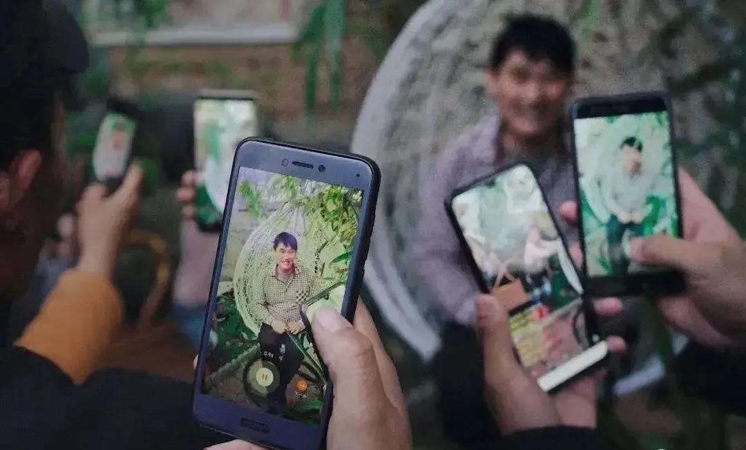 乡村网红一个月能挣多少钱,农村大网红能赚多少钱