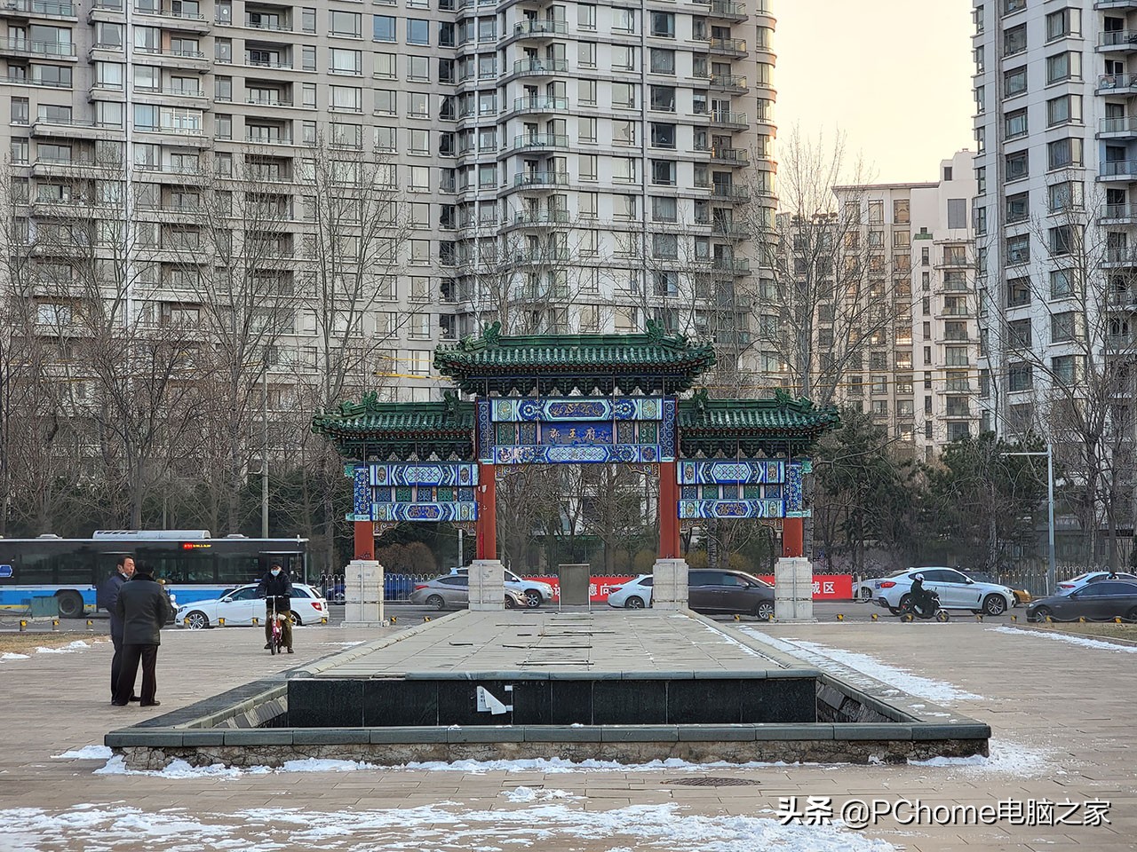 三星samsunggalaxys21fe5g,三星galaxys21还值得买吗