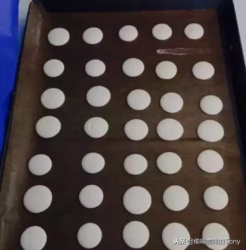 马卡龙不规则法式美甲,爱回味法式马卡龙甜点