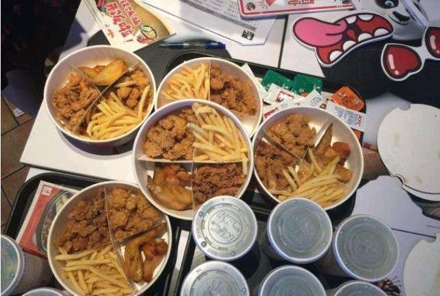 肯德基全家桶惊天大秘密,为什么肯德基的全家桶只有一点点