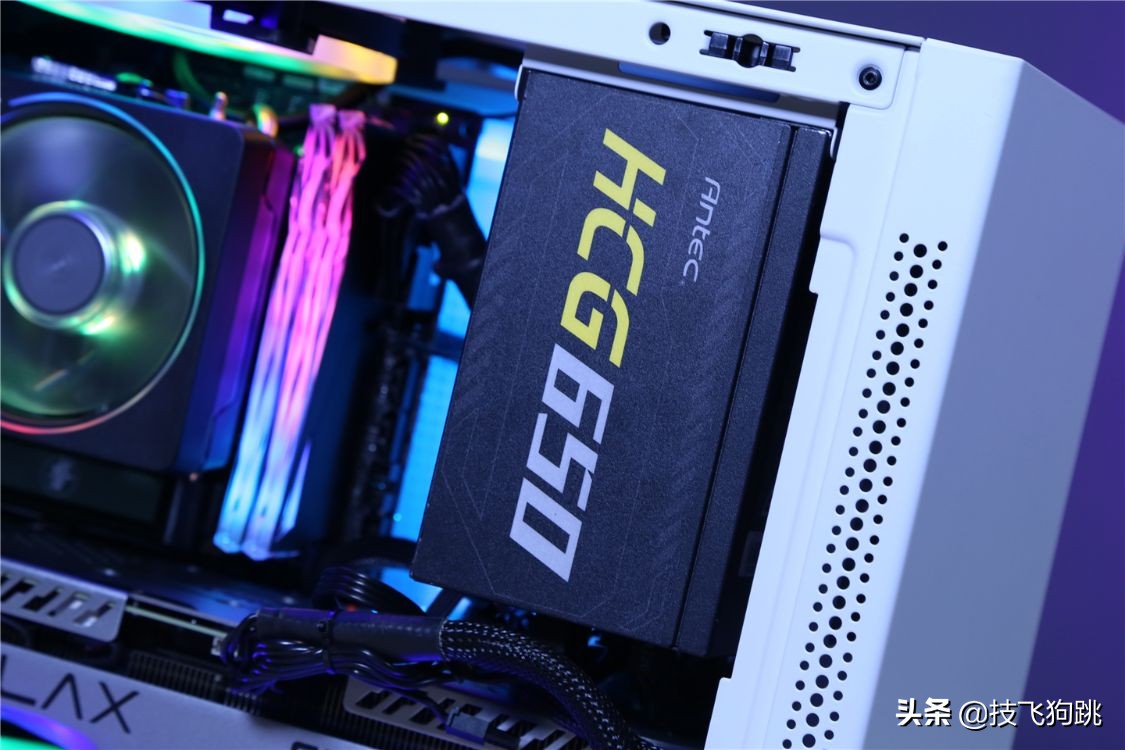 桌面高颜值机箱,5000元最强装机配置锐龙