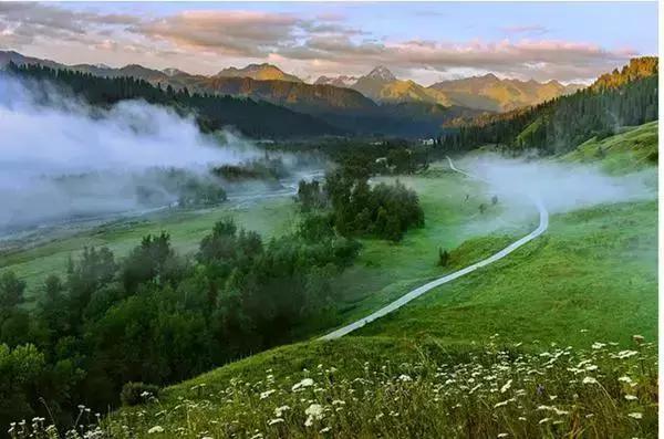 中国六十年代观影最多的电影,18年震撼中国十大瞬间