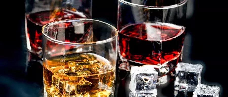 一醉解千愁？别光想着爽，当心病来袭！柳叶刀这项数据，要警惕！