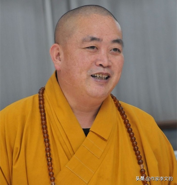 寺院里的住持与方丈有何区别,寺庙住持与方丈级别谁大