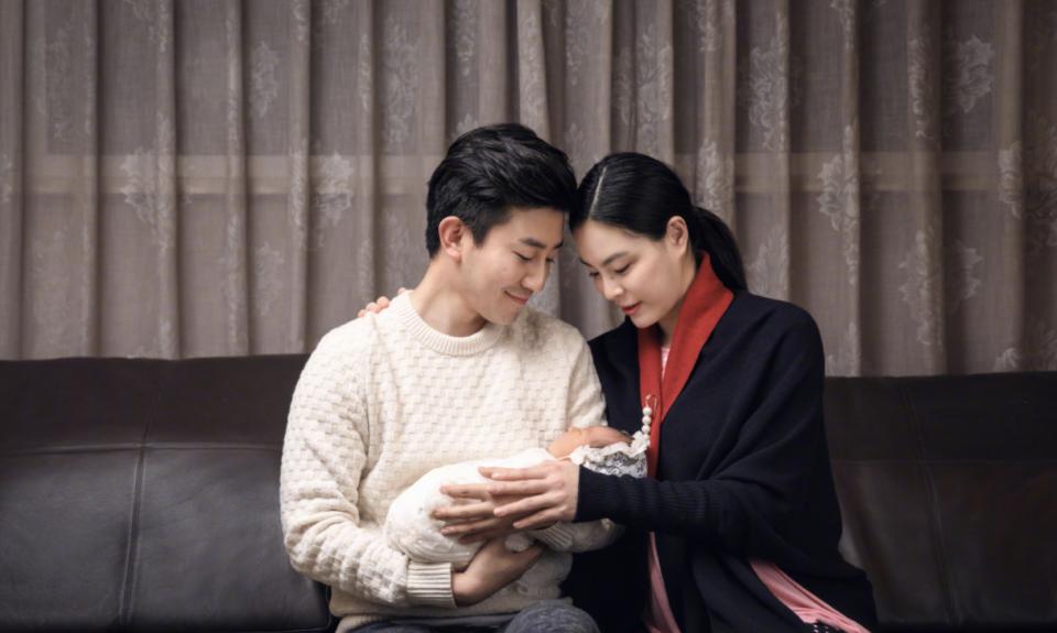 奥运冠军吴敏霞怀二胎后露面,吴敏霞个人跳水冠军