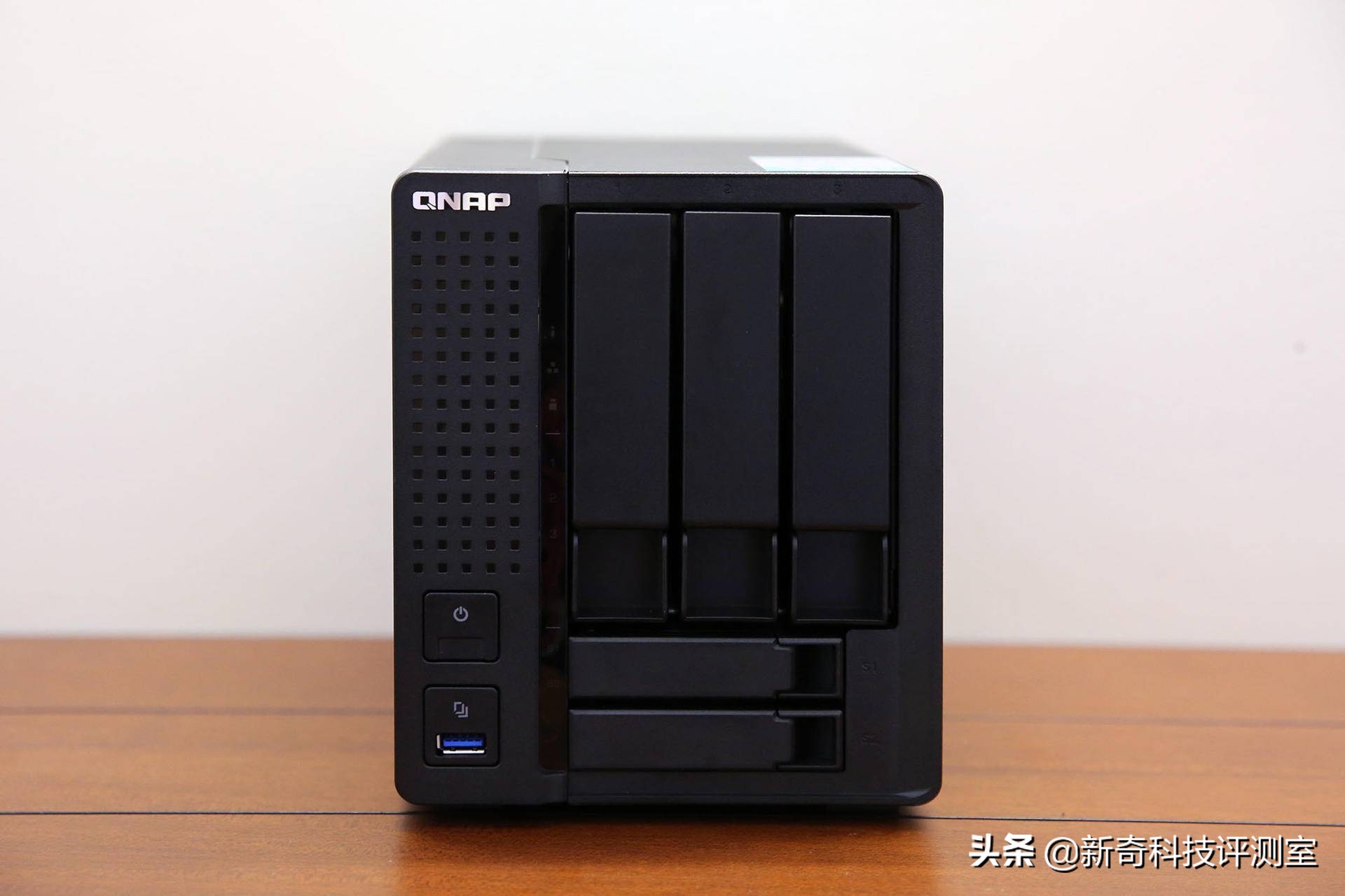 威联通ts551升级到6g内存够吗,绿联nas对比威联通ts551