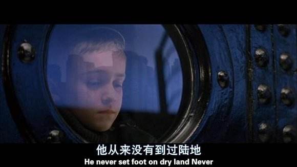 1900宁可被炸毁，不愿离开邮轮，影片《海上钢琴师》你看懂了吗？