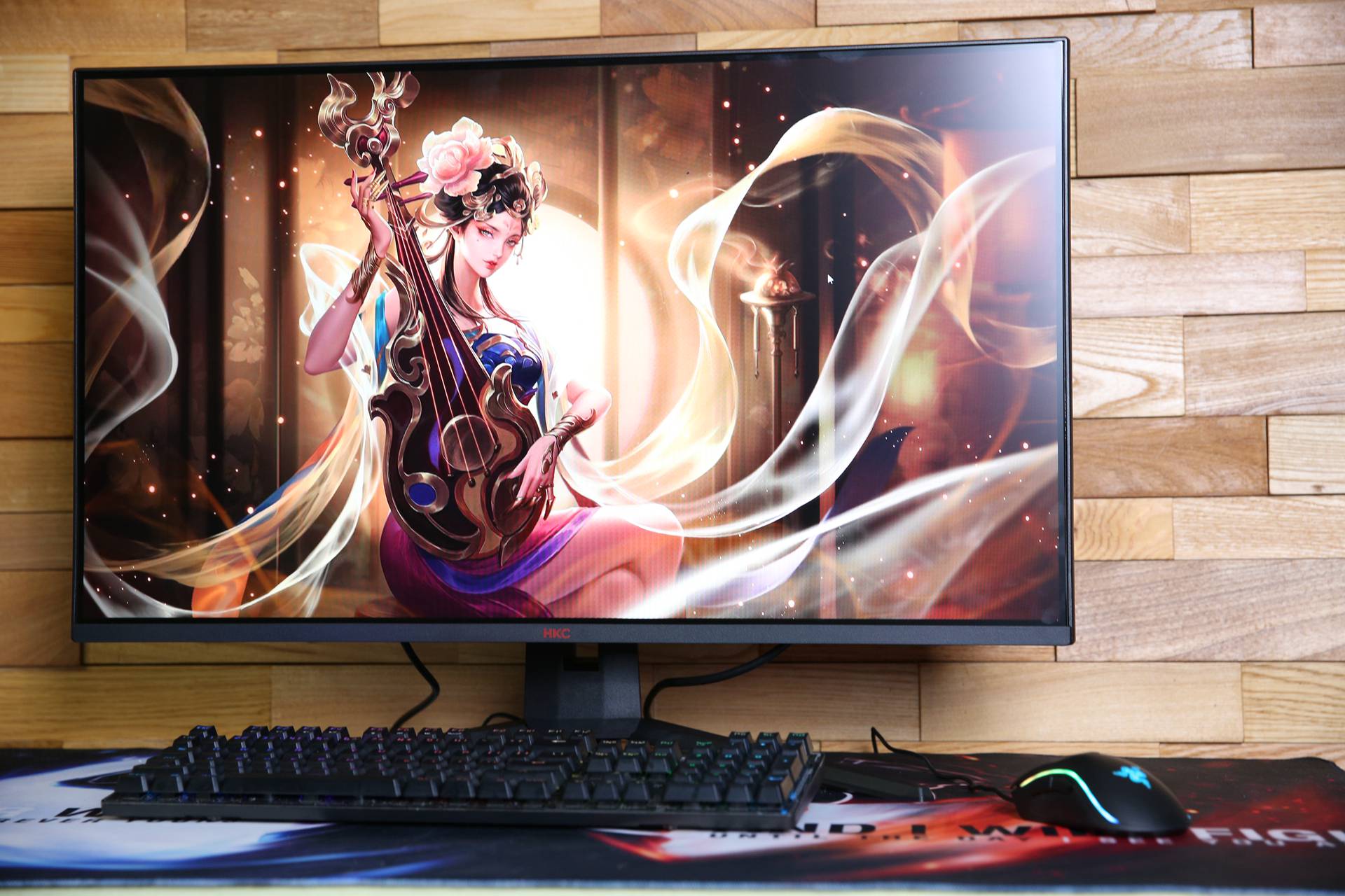 hkc32寸144赫兹曲面屏显示器评测,27寸144hz电竞显示器评测hkc