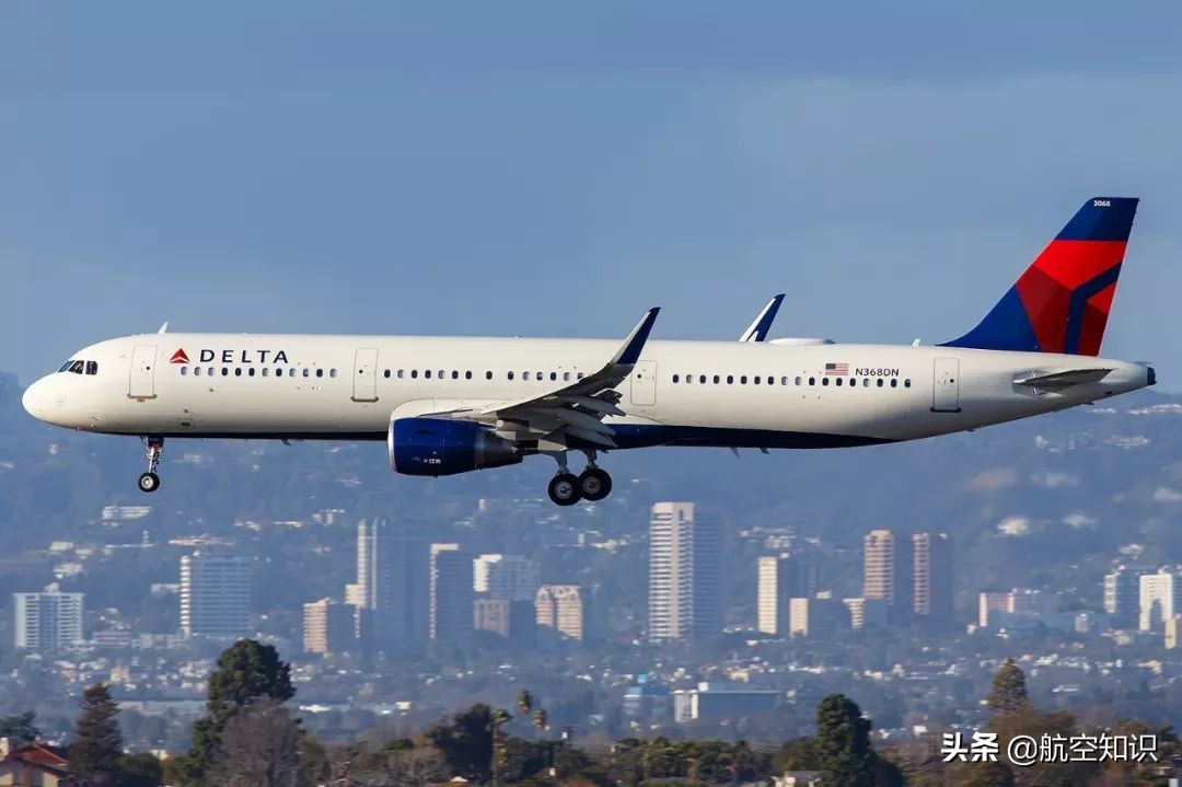 波音737max8和空客320对比,波音737max8和空客a321哪个大