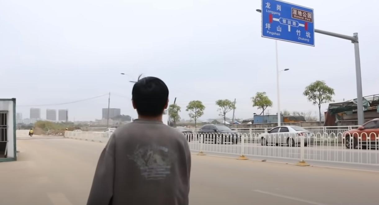 揭秘三和大神：日结1天玩3天，年纪轻轻为何自甘堕落？纪录片