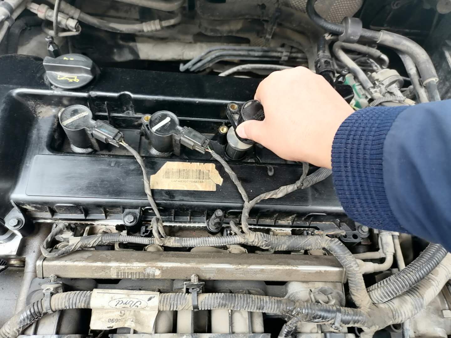 新福克斯发动机缺缸修要多少钱,福克斯缺缸抖动是什么原因