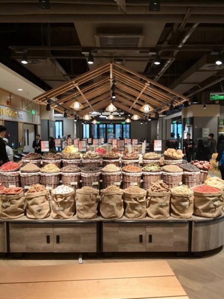 水果精品柜超市陈列图片,精品超市啤酒陈列