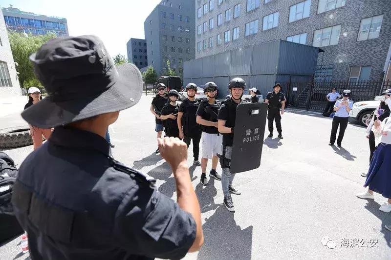 特警魔鬼式训练,普通人感受特警训练