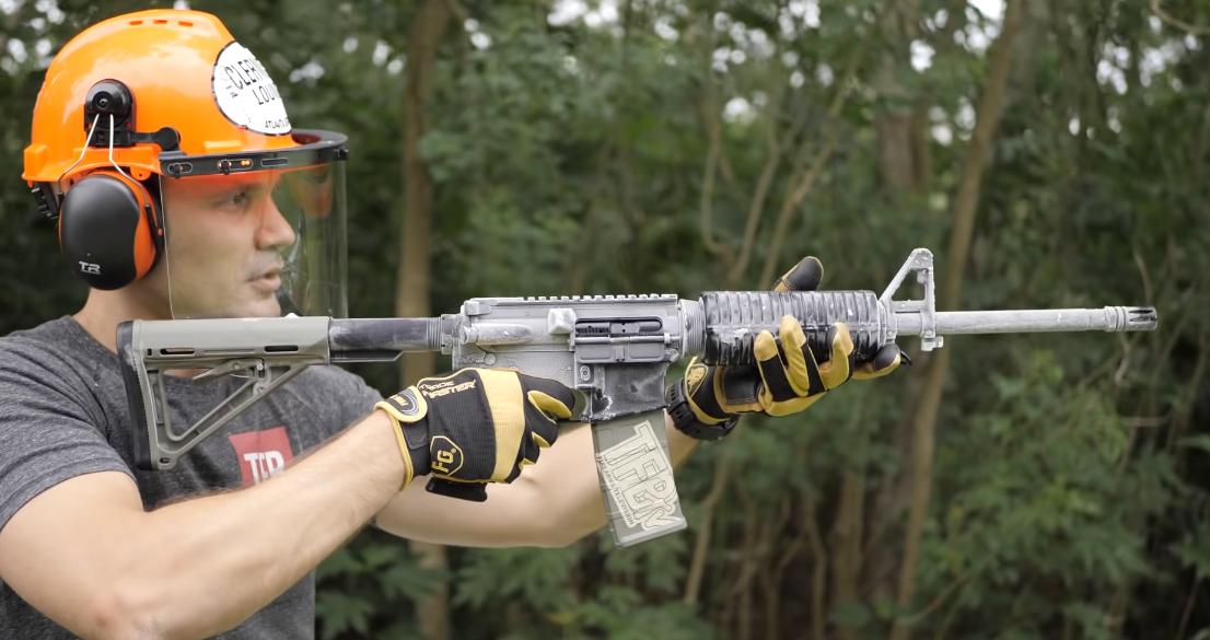 ak和ar哪个更好,ar跟ak谁最厉害