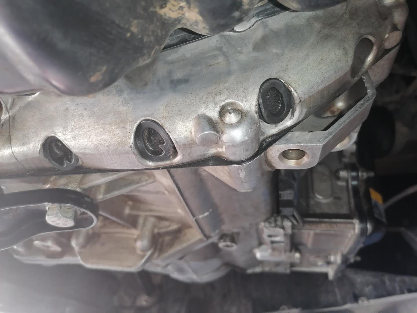 14款帕萨特干式双离合维修,帕萨特dq200能换湿式的双离合吗