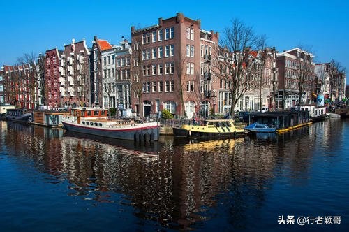 荷兰阿姆斯特丹毒品合法吗,荷兰阿姆斯特丹满大街都是白人