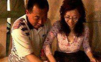 女人更年期怎么提高夫妻关系,女人如何让两性之间更和谐完美