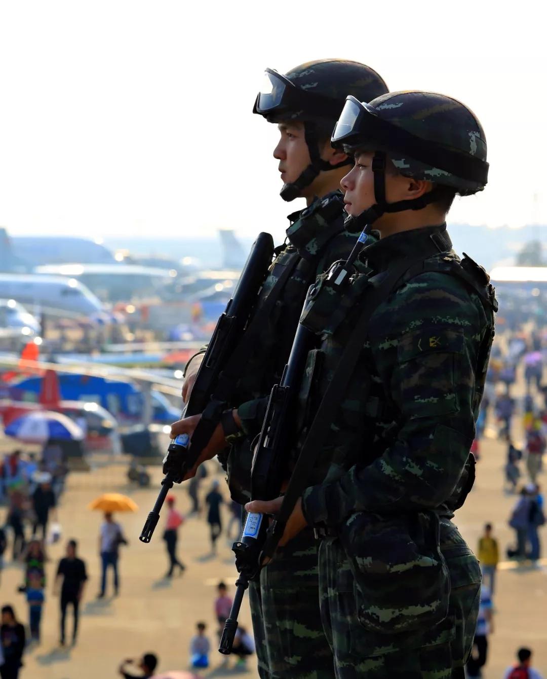 中国*警武**！是时候上头条了