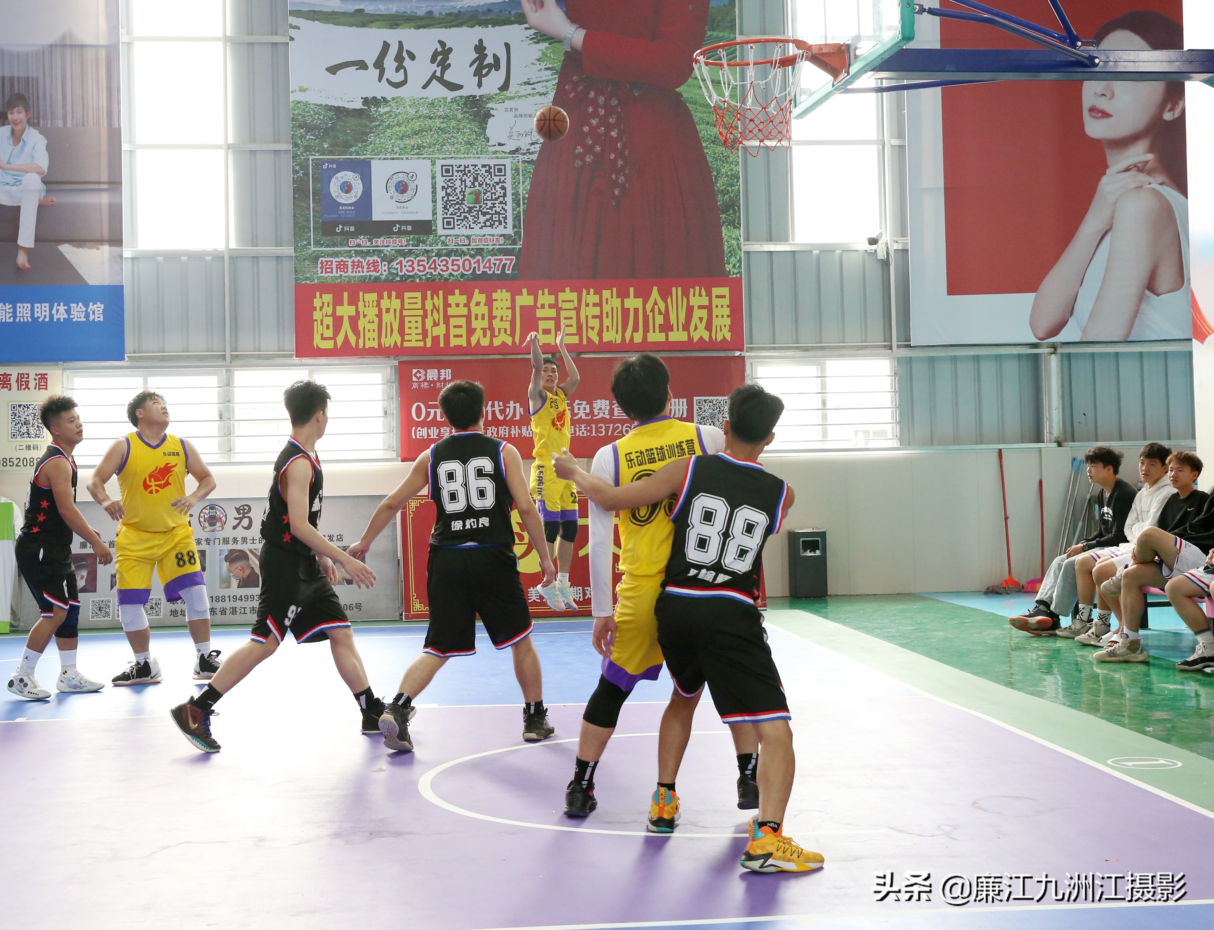 乐动篮球赛直播,廉江乐动球馆