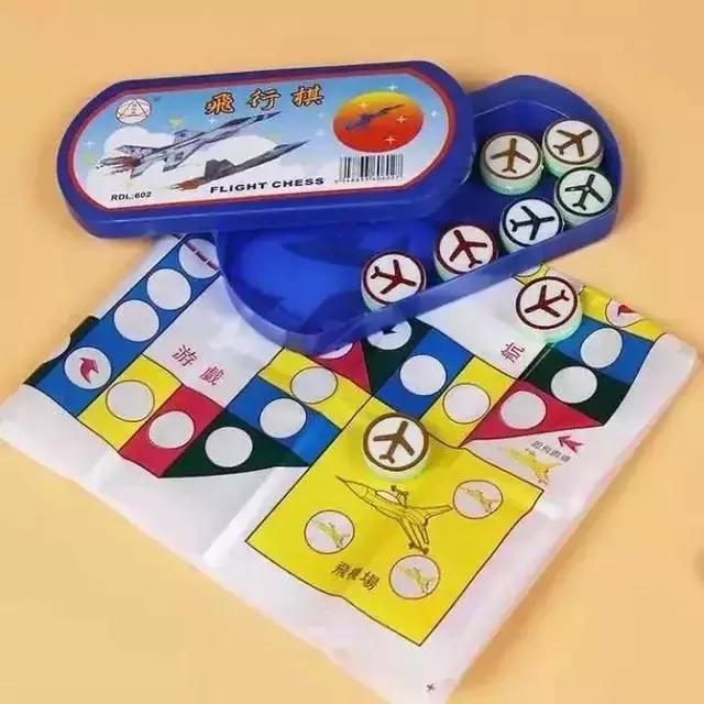 回忆杀！好想再通关一次“魂斗罗”，吃一次大大泡泡糖……