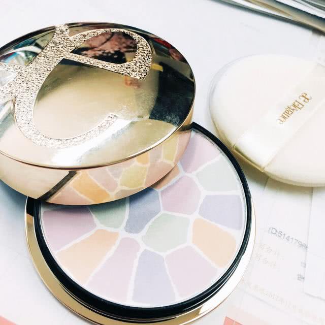 超控油散粉排行榜最新,油皮定妆散粉控油不脱妆推荐什么