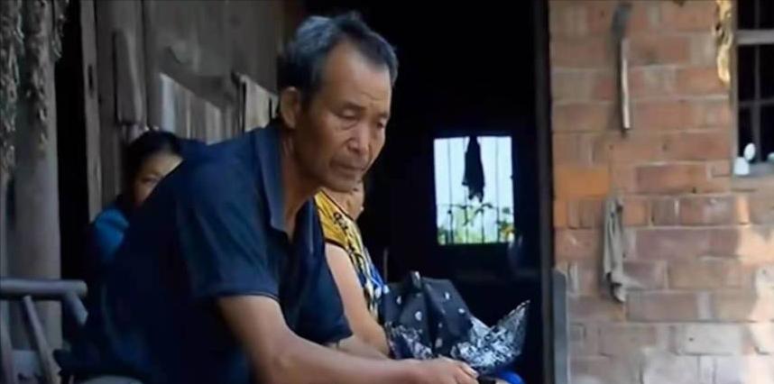 37岁博士不工作在家啃老,37岁博士在家啃老不工作为什么