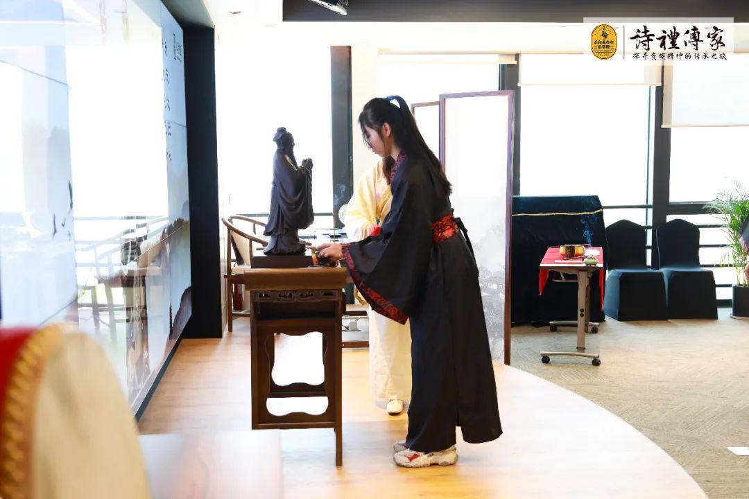 开笔敬师朱砂启智,开笔添智朱砂启智