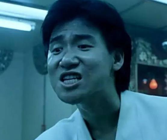 为什么年纪轻轻有了泪沟和法令纹,为什么年纪轻轻脸下垂法令纹深