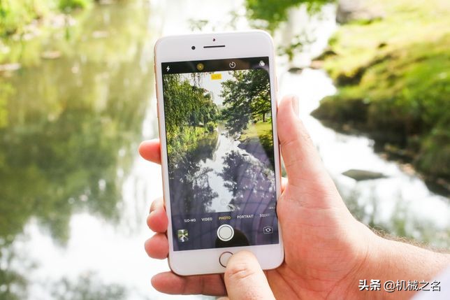 iphone下一款手机会支持5g,iphone5g手机即将到来