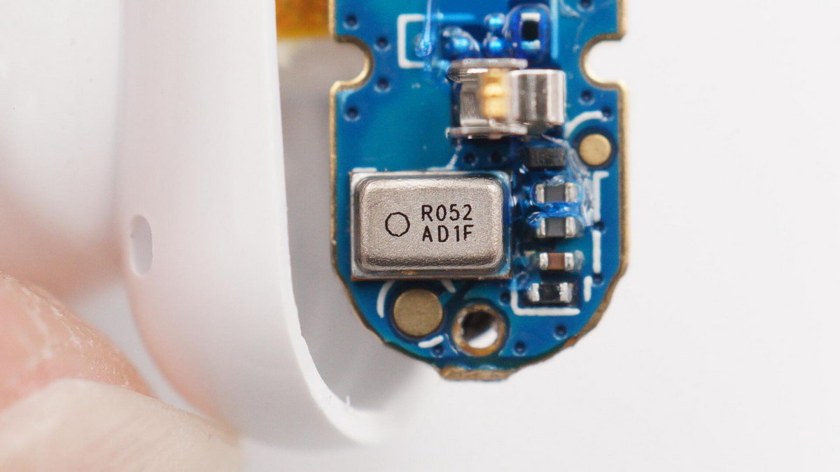 拆解报告：OPPOEncoAir真无线蓝牙耳机