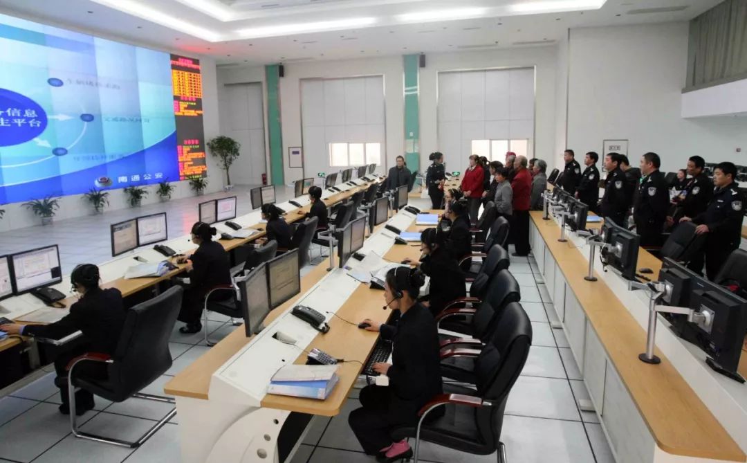 110先进评选｜走近警队中你最“熟悉”的陌生人