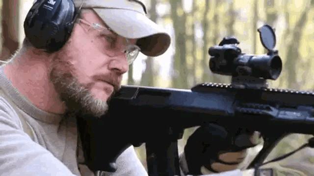 03式步枪为啥没有大规模装备,03式突击步枪是我国的好步枪吗