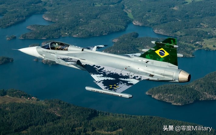 巴西空军鹰狮战斗机多少架,世界空军海军陆军