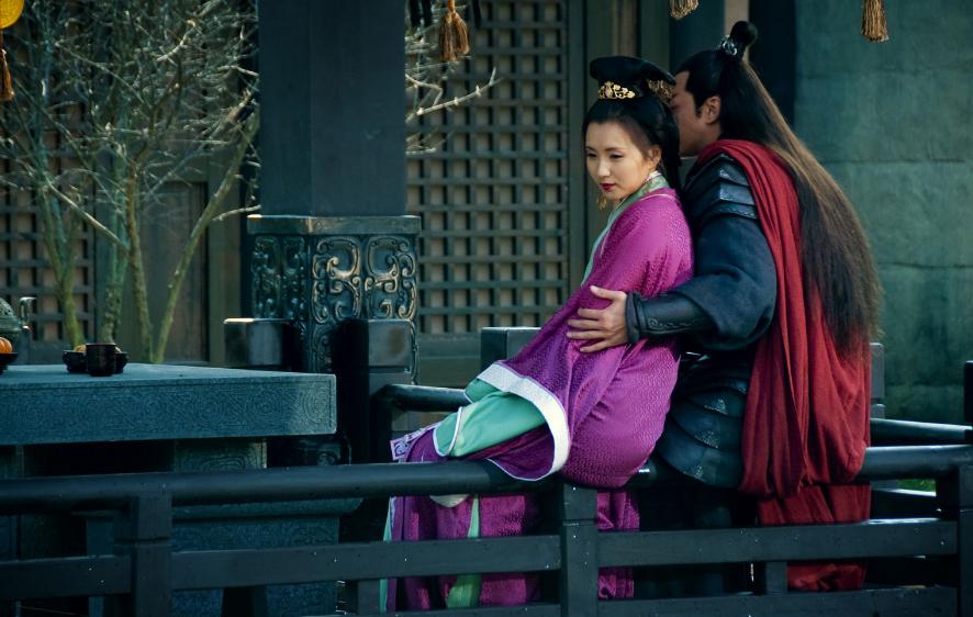 《三国演义》对吕布“三姓家奴”的定义客观吗？