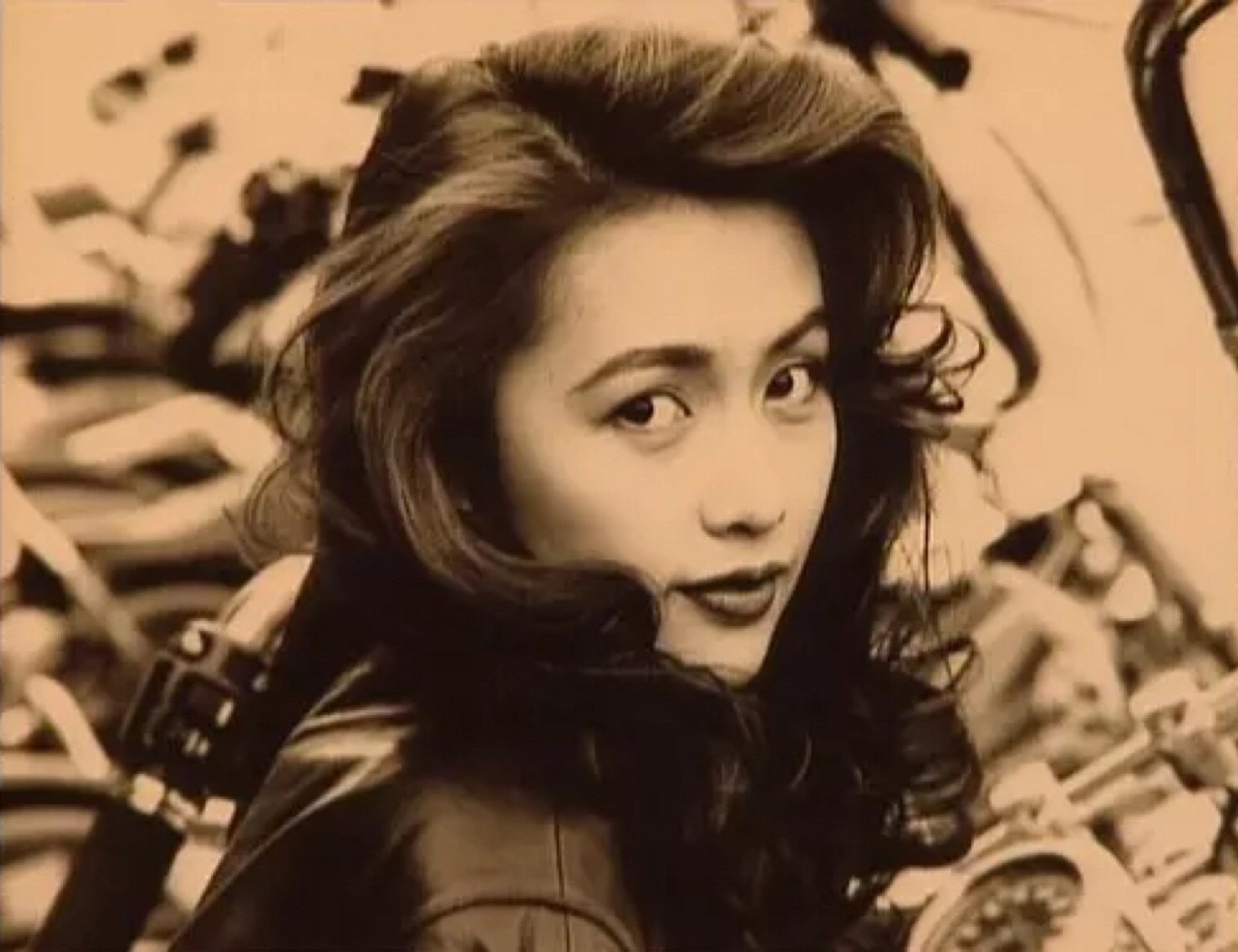 这个征服两位亚洲天王的一代歌姬，到底有什么魅力？