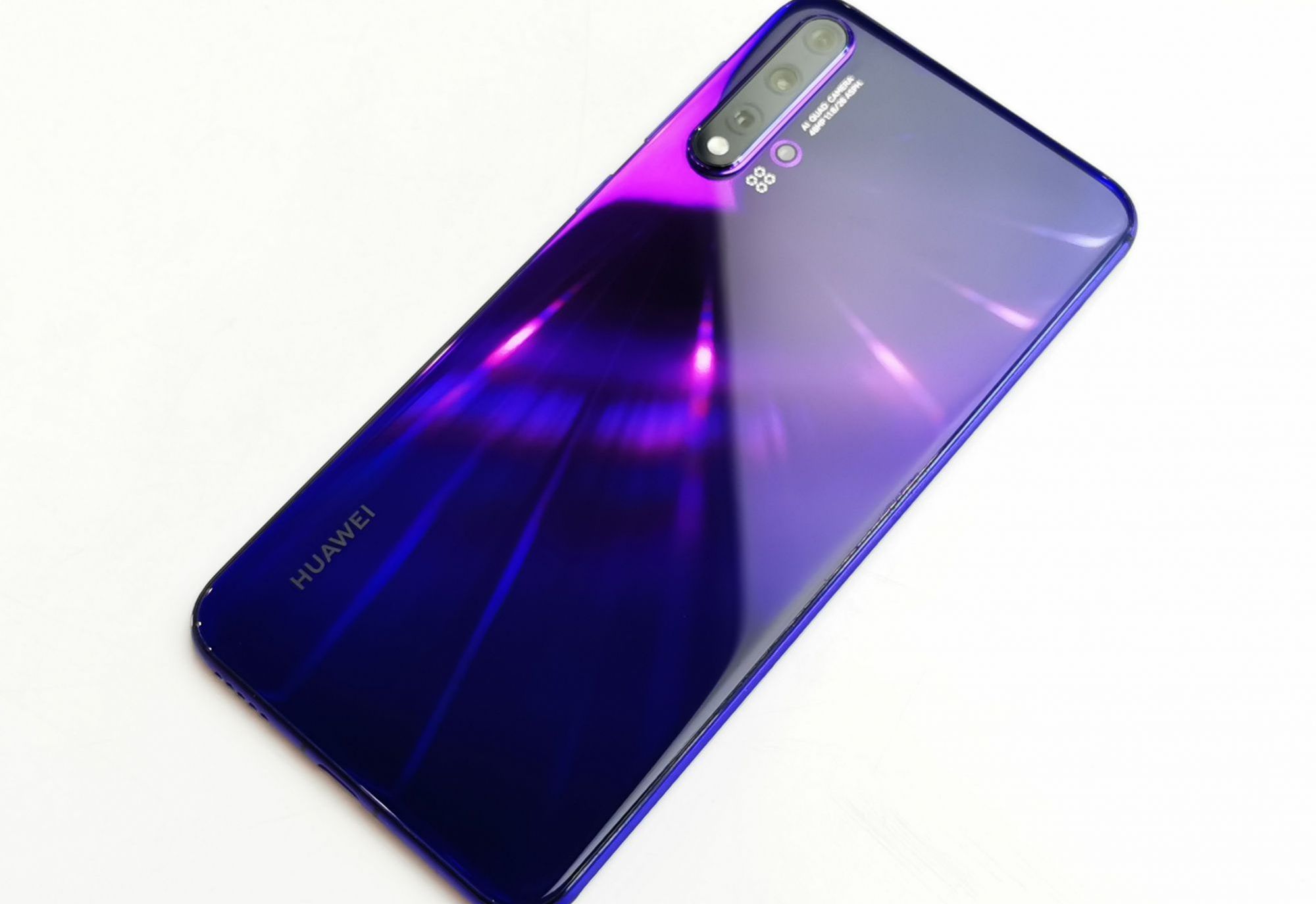 一样的配置为何华为比光荣贵,光荣跟华为同等配置价格差在哪里