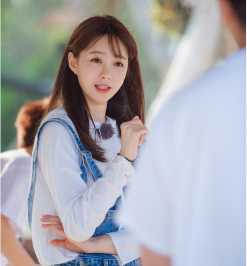 沈梦辰和张馨予的代购是真的吗,沈梦辰张馨予最新消息