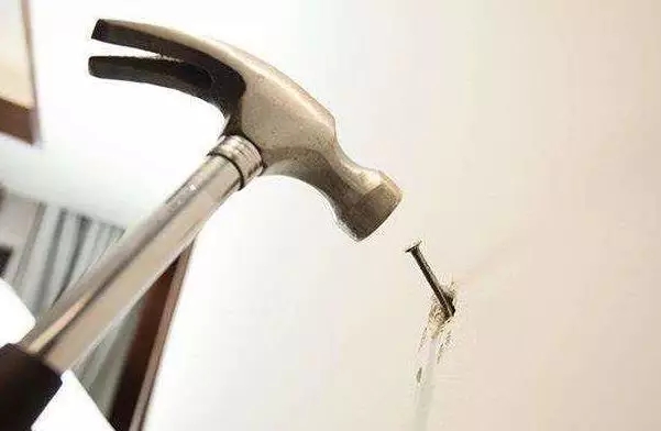 实用装修工具屋顶打孔,墙上打洞收纳方法