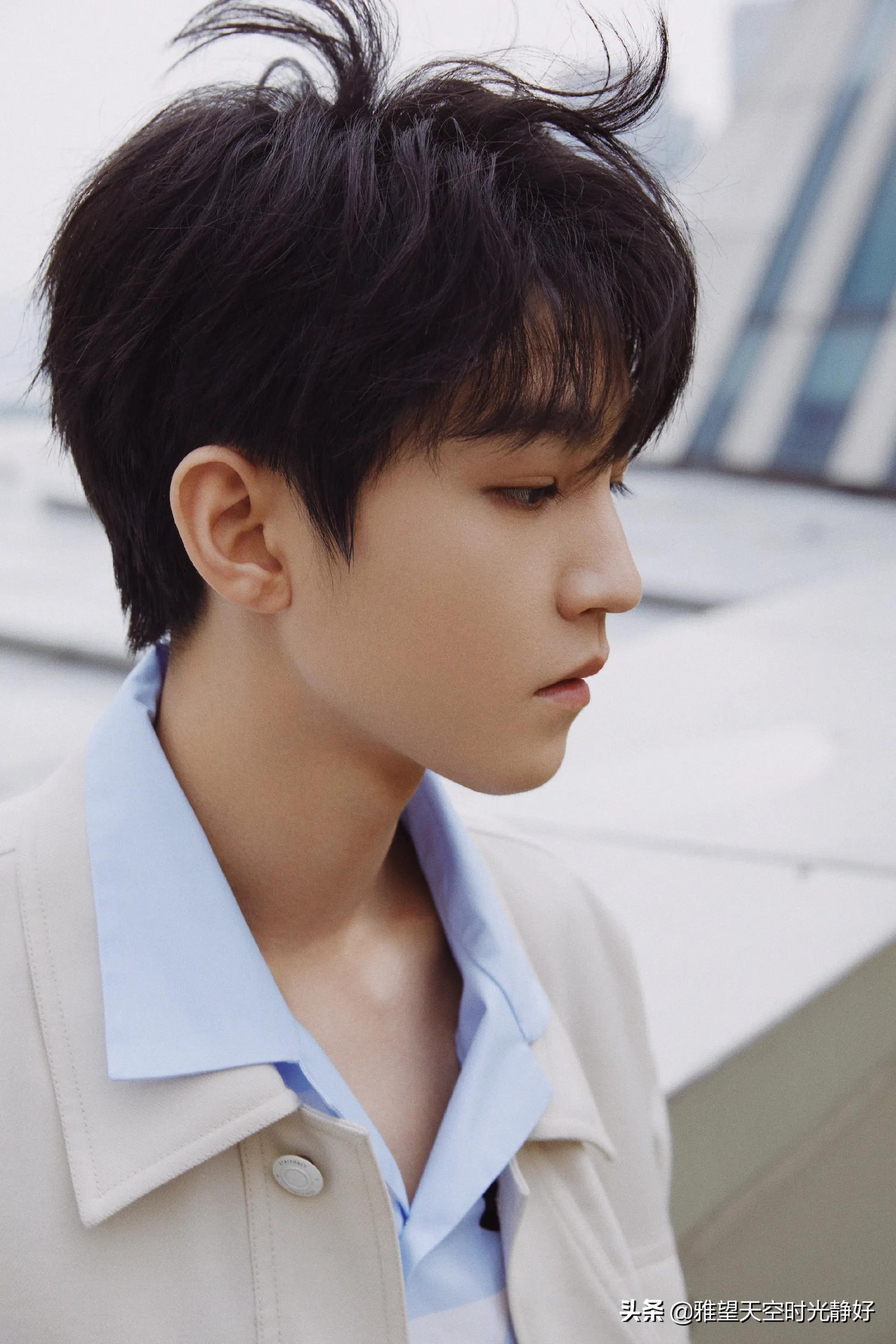 盘点国内男明星完美侧颜，谁才是你心中360度无死角完*男美**神呢？