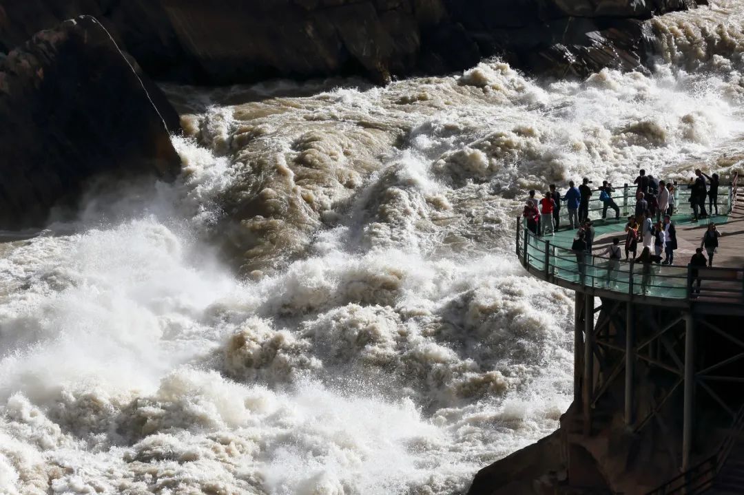 这就是长江,一年四季的长江