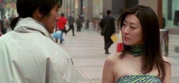 黄圣依周星驰最后一面,抛弃原配的4位明星