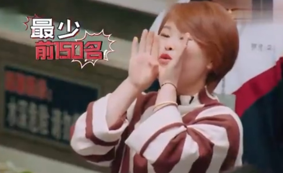 初中女孩跳拉丁舞,初中女生跳拉丁舞