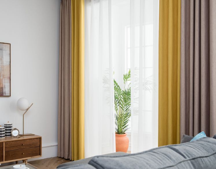 选窗帘要纯色的好还是拼接的好呢,选窗帘都比较在意哪些方面