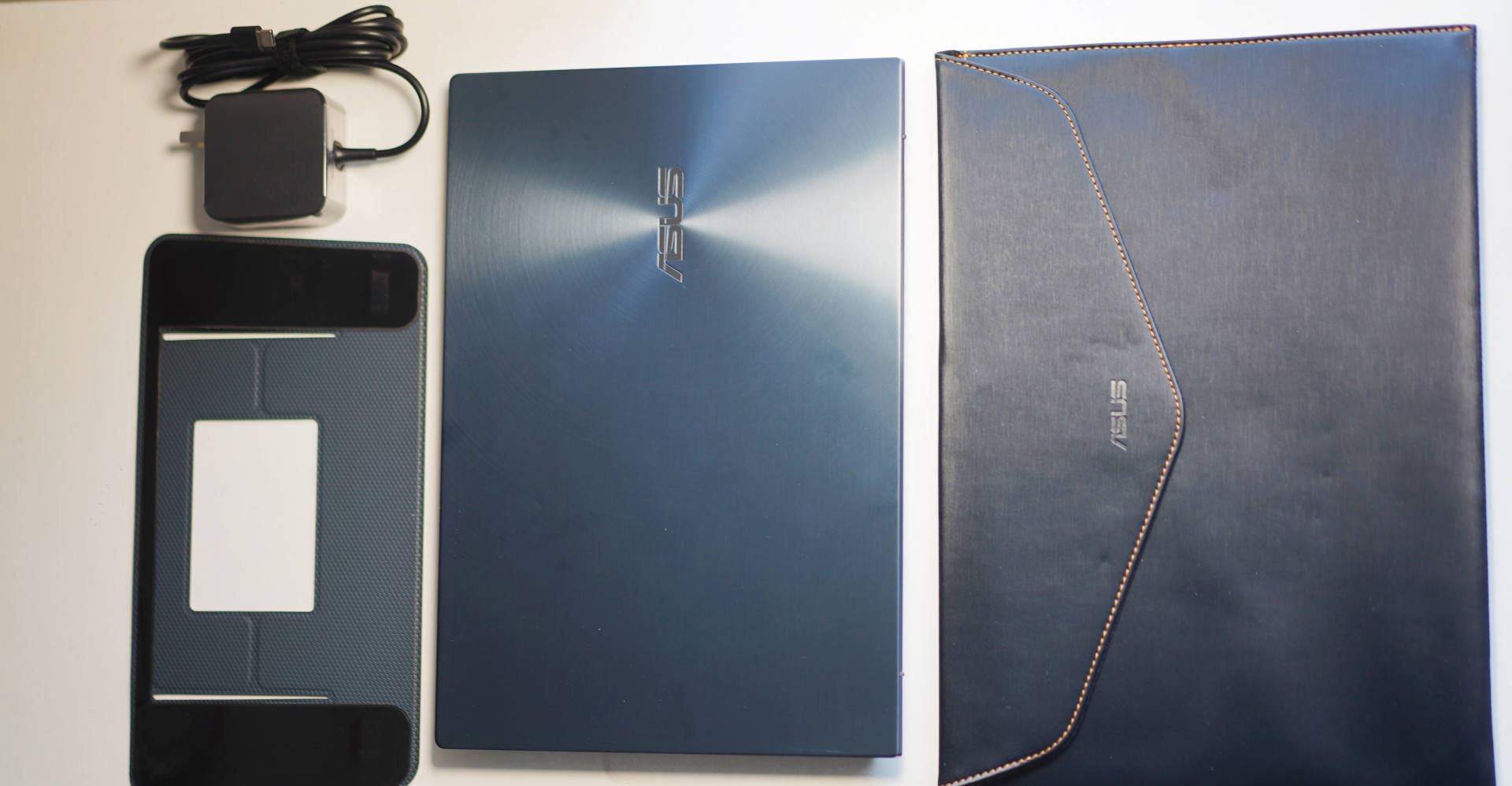 华硕灵耀x双屏pro和rog冰刃双屏,华硕灵耀x双屏i7独显笔记本评测