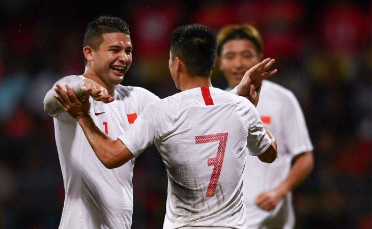 中国足球沉沦20年挥之不去的困境,盘点中国足球令人啼笑皆非的失误