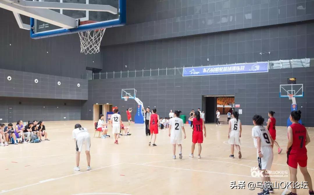 怀念在篮球场上挥汗如雨的日子,篮球场挥洒着青春与汗水的地方