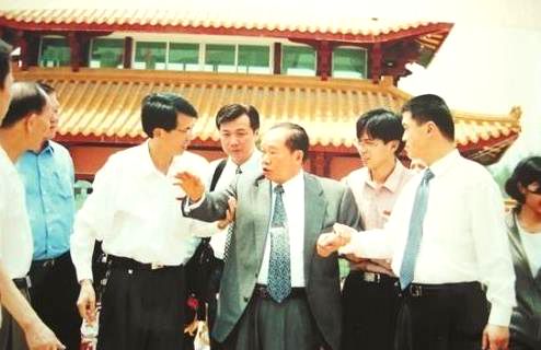 【名人堂】食油大王、造纸大王黄奕聪