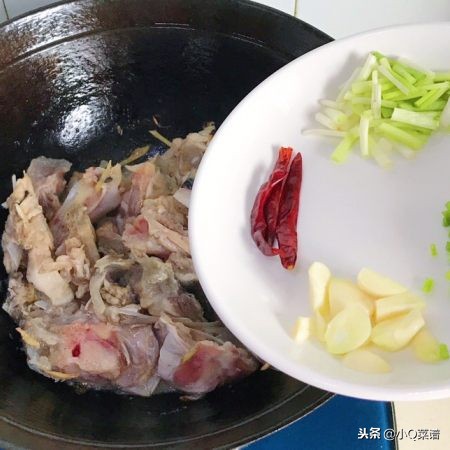 吃不胖的鱼头做法,吃不胖鱼头