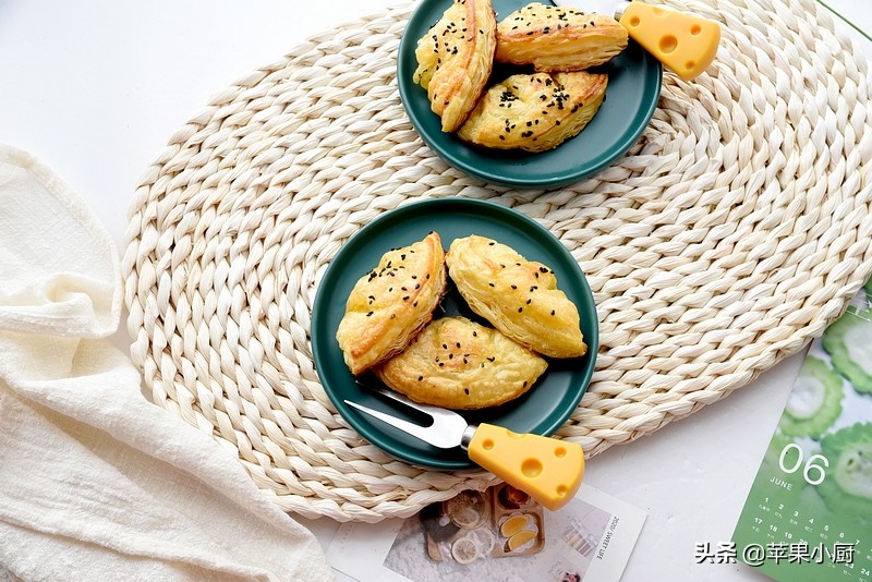 如何制作脆皮菠萝派,菠萝派零基础做法