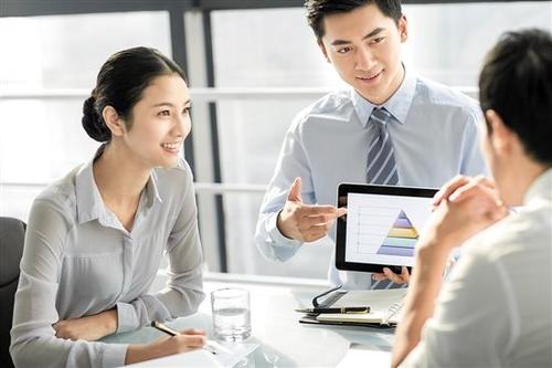 全职宝妈在家带娃没钱的日子,宝妈在家带娃做点啥工作